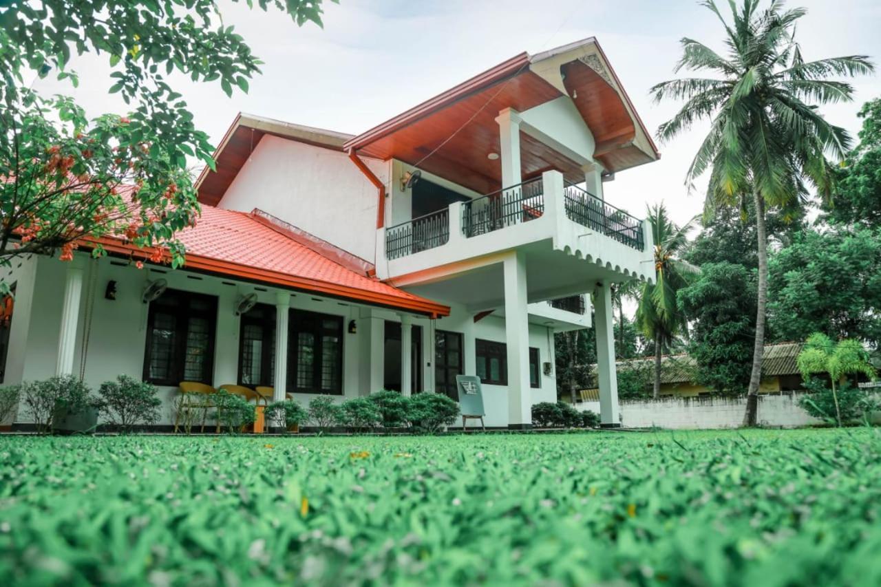 Sapumal Lodge Anuradhapura Exterior foto