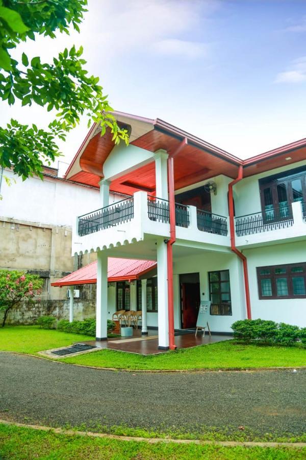 Sapumal Lodge Anuradhapura Exterior foto